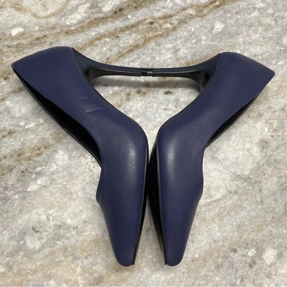 Antonia Saint New York Victoria Navy Blue Heels US 8